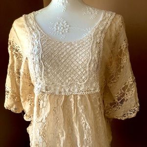 Crochet detailed lace peasant top